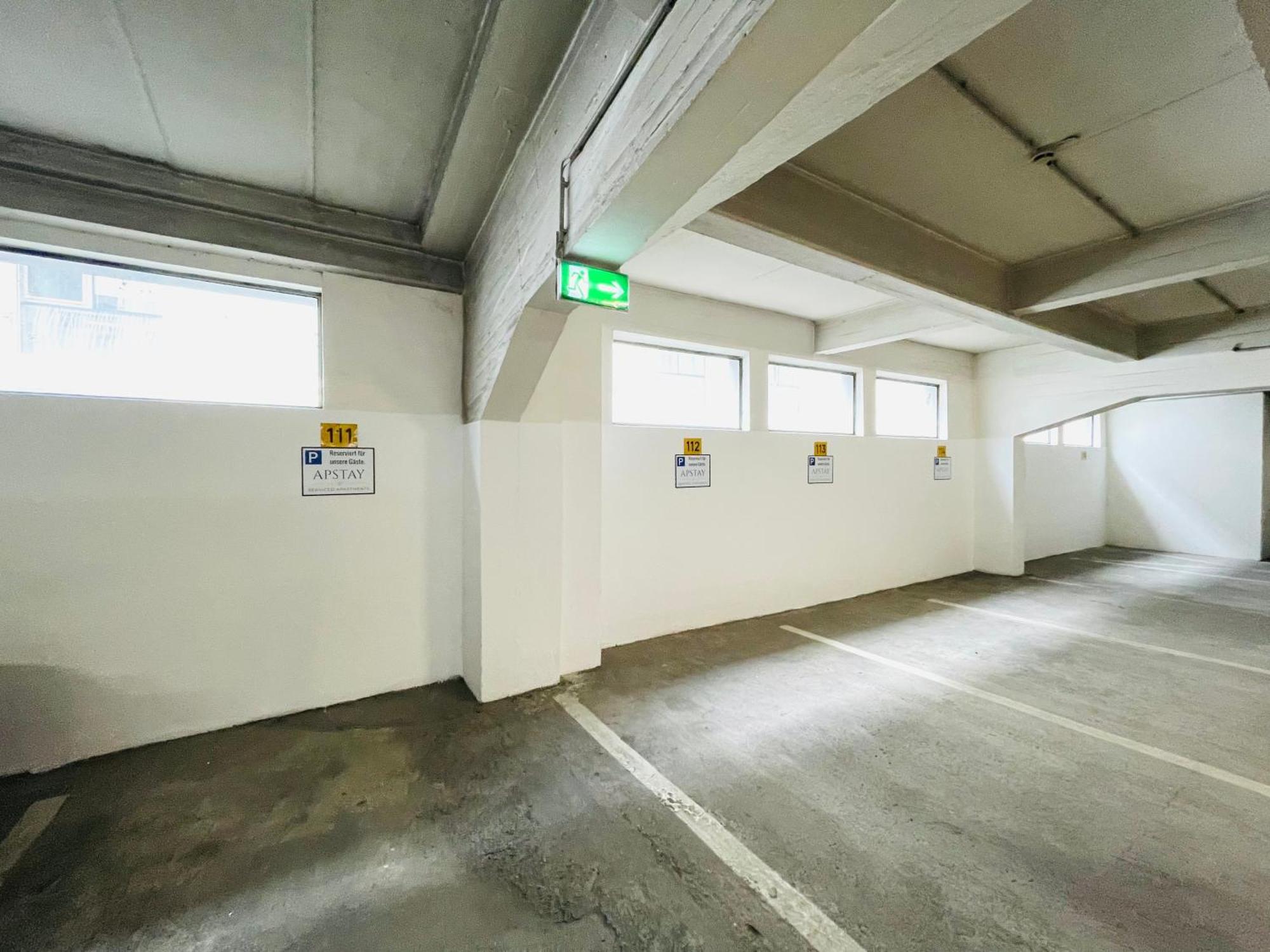 Apstay City Center Deluxe ǀ Free Parking ǀ Self Check-In Graz Dış mekan fotoğraf